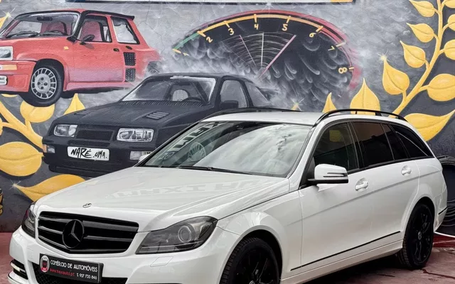 Mercedes-Benz C 220