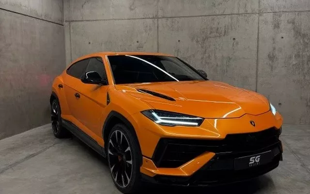LAMBORGHINI Urus Urus S