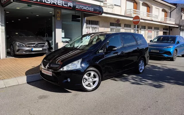 Mitsubishi Grandis 2.0 DI-D Sport