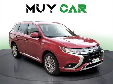 MITSUBISHI Outlander Outlander PHEV Kaiteki 4WD