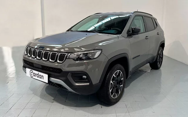 Jeep Compass 1.3 TG Upland