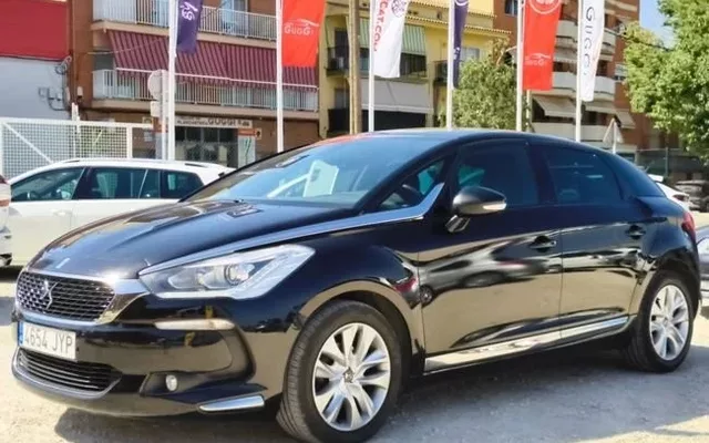 DS DS5 DS 5 1.6BlueHDi S&S Style 120