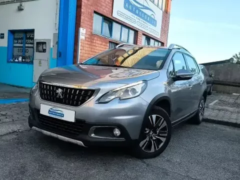 Peugeot 2008 2017 1.6 Blue-HDi Allure