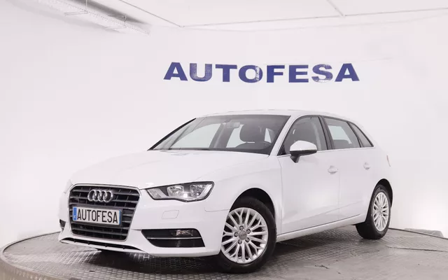 Audi A3 1.4 TFSI SPORTBACK AMBIENTE 125CV 5P # NAVY, PARKTRONIC