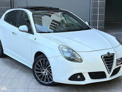 Alfa Romeo Giulietta 1.8 TBi 16V Quadrifoglio Verde