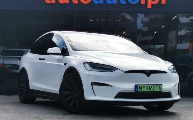 TESLA MODEL X 2023