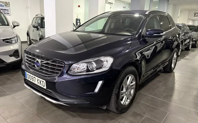 VOLVO XC60 XC60 D3 Momentum Aut. 150