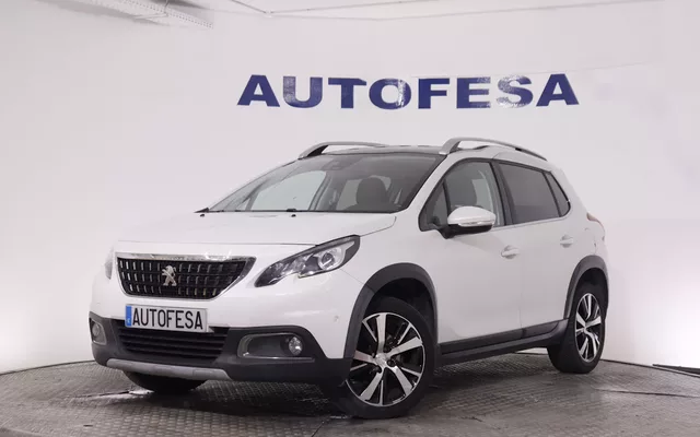 Peugeot 2008 1.2 110CV ALLURE AUTO 5P # NAVY,CAMARA TRASERA,PARKTRONIC