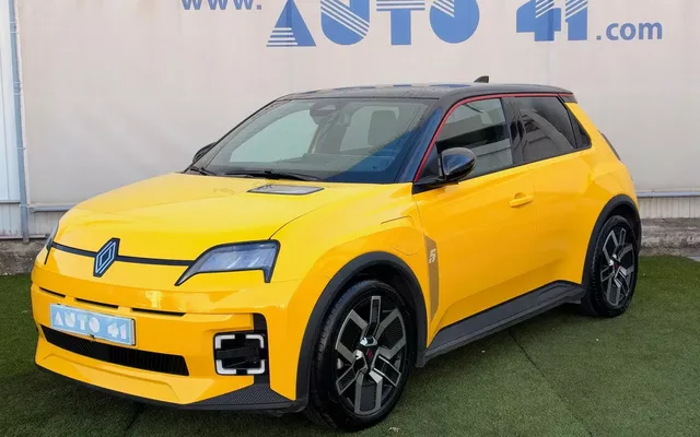 Renault 5 E-Tech 52 kWh Techno Autonomia Conforto