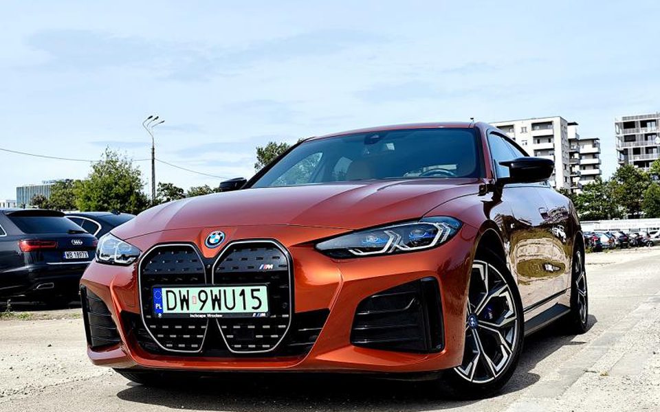 BMW i4 2023