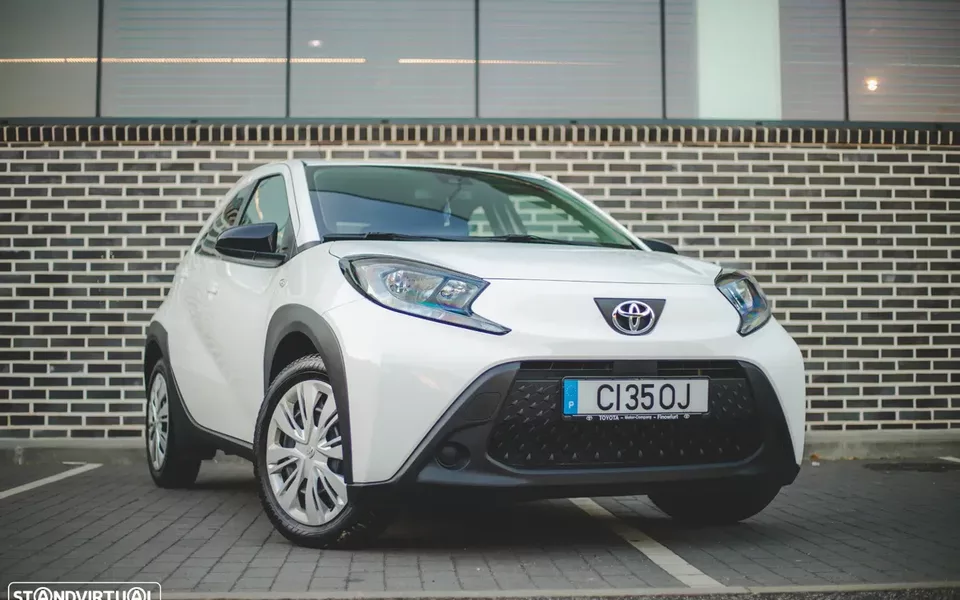 Toyota Aygo 1.0 X-Play Plus MM