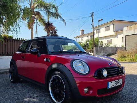 MINI 3 Portas