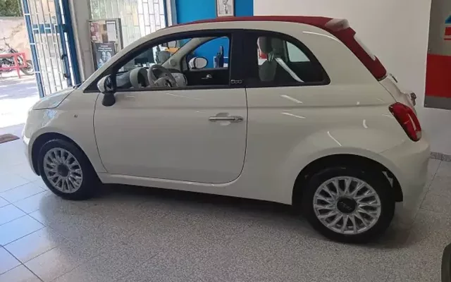 Fiat 500C 2021 1.0 Hybrid Lounge