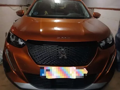 PEUGEOT 2008 Allure BlueHDI 100 S&S BVM6