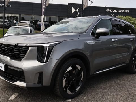 Kia Sorento 1.6 T-GDI HEV Concept+SRF