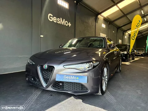 Alfa Romeo Giulia 2.2 D Super AT8
