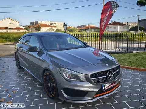 Mercedes-Benz CLA 220 (CDI) d 4Matic 7G-DCT Orange Art Edition