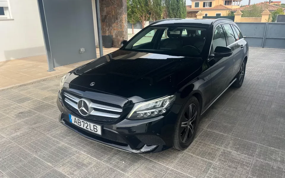Mercedes-Benz C 220