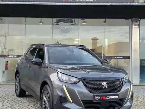 Peugeot 2008 PureTech 100 Style