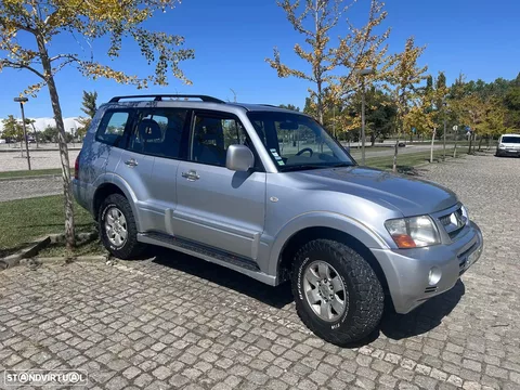 Mitsubishi Pajero 3.2 DI-D GLS