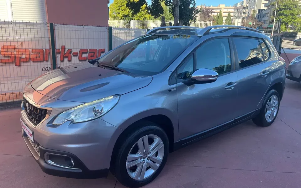 Peugeot 2008 1.2 PureTech Style