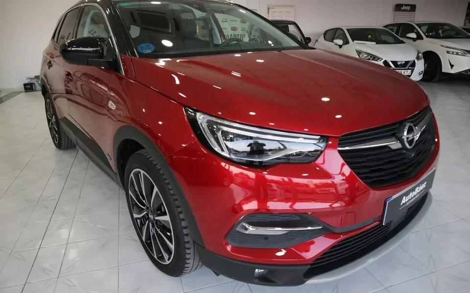 OPEL Grandland 1.6 Turbo Ultimate Auto 4x2