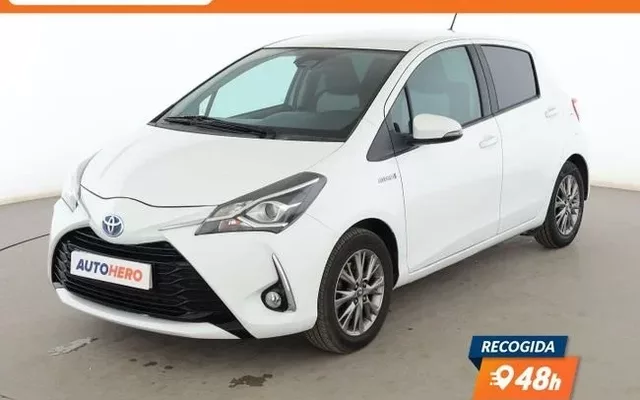 TOYOTA Yaris Yaris Hybrid 1.5 Active