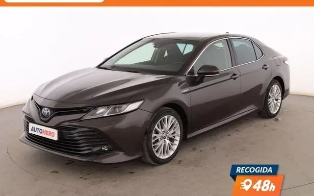 TOYOTA Camry 2.5 Hybrid Advance