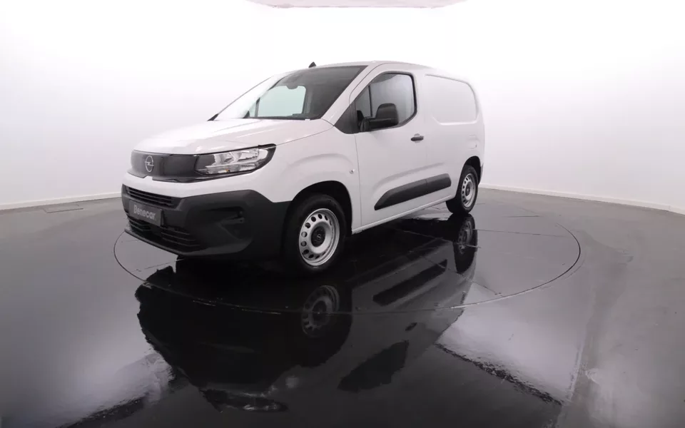 Opel Combo Cargo L1H1 E15DT MT6 100cv 3Lug. / Cam. Traseira