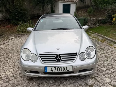 Mercedes-Benz C 220