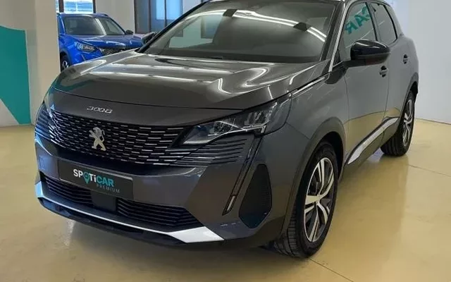 PEUGEOT 3008 3008 1.2 PureTech S&S Allure 130