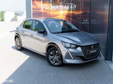 Peugeot e-208