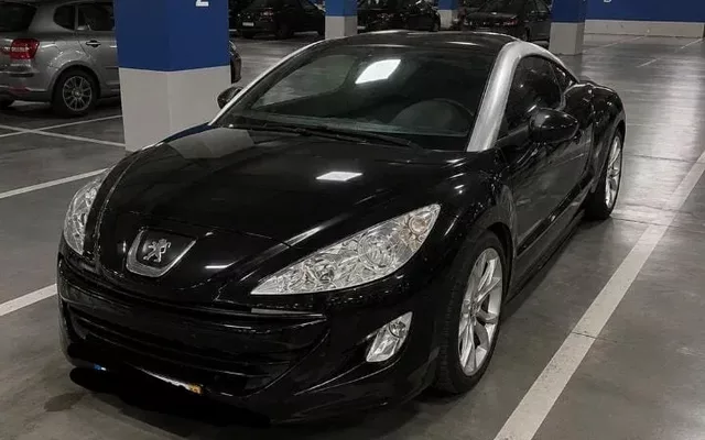 Peugeot RCZ
