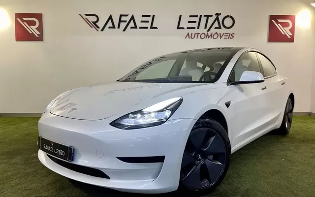 Tesla Model 3 Tração Traseira Premium