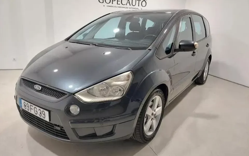 Ford S-Max