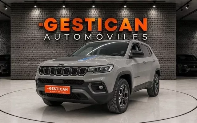 JEEP Compass Compass 1.3 PHEV Trailhawk EAWD Aut. 240