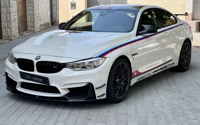 BMW Serie 4 M4A GTS