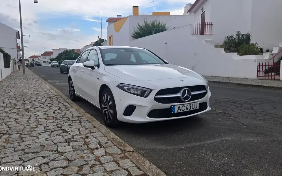 Mercedes-Benz A 250