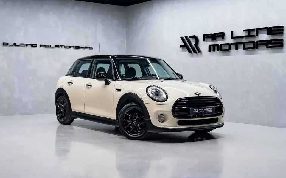 MINI 5 Portas One D