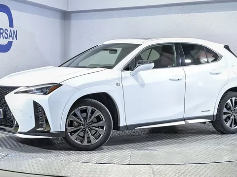 Lexus UX 2.0 250h F Sport