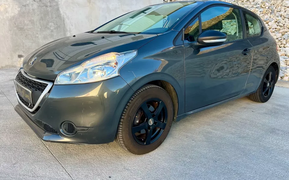 Peugeot 208 PureTech 82 Active