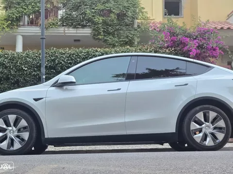 Tesla Model Y Long Range Tração Integral