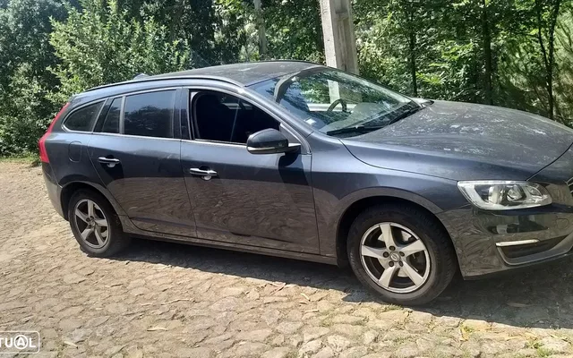 Volvo V60 D2 Kinetic