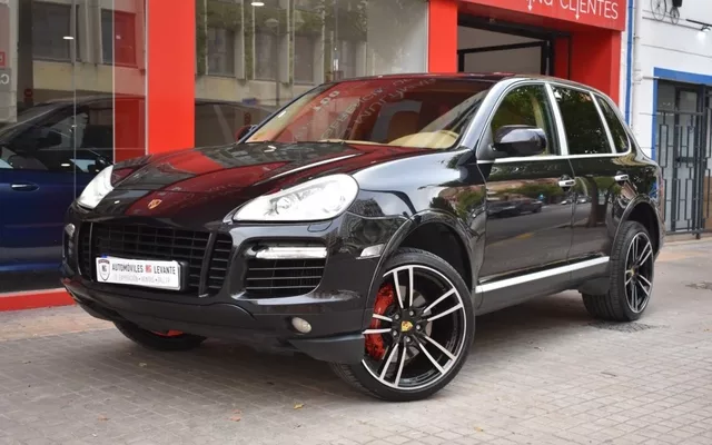 PORSCHE Cayenne Cayenne Turbo Aut. - 19990€ en Valencia