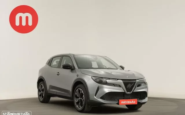 Alfa Romeo Junior Elletrica 50 kWh