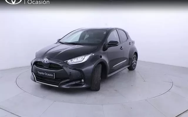 TOYOTA Yaris Yaris 120H 1.5 Style