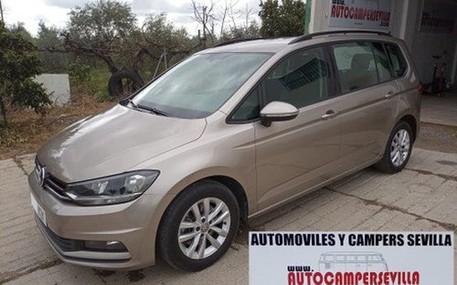 VOLKSWAGEN Touran 1.6TDI Business and Navi Edition 85kW