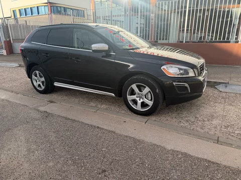 VOLVO XC60 XC60 D3 R-Design Aut. - 12975€ en Palencia