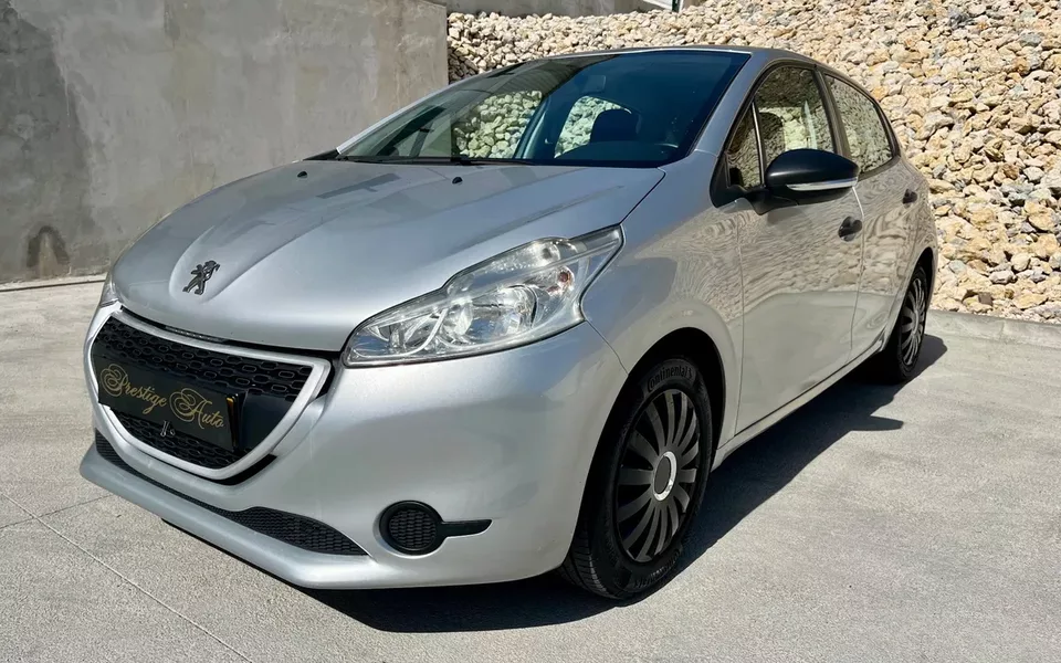 Peugeot 208 1.2 VTi Access