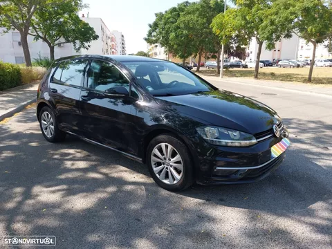 VW Golf 1.0 TSI Confortline